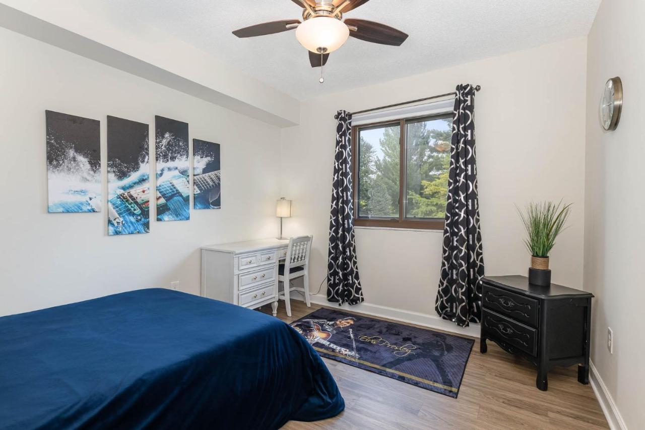 Large, Stunning Elvis Themed Condo,10 Min From Cvg Флоренция Экстерьер фото