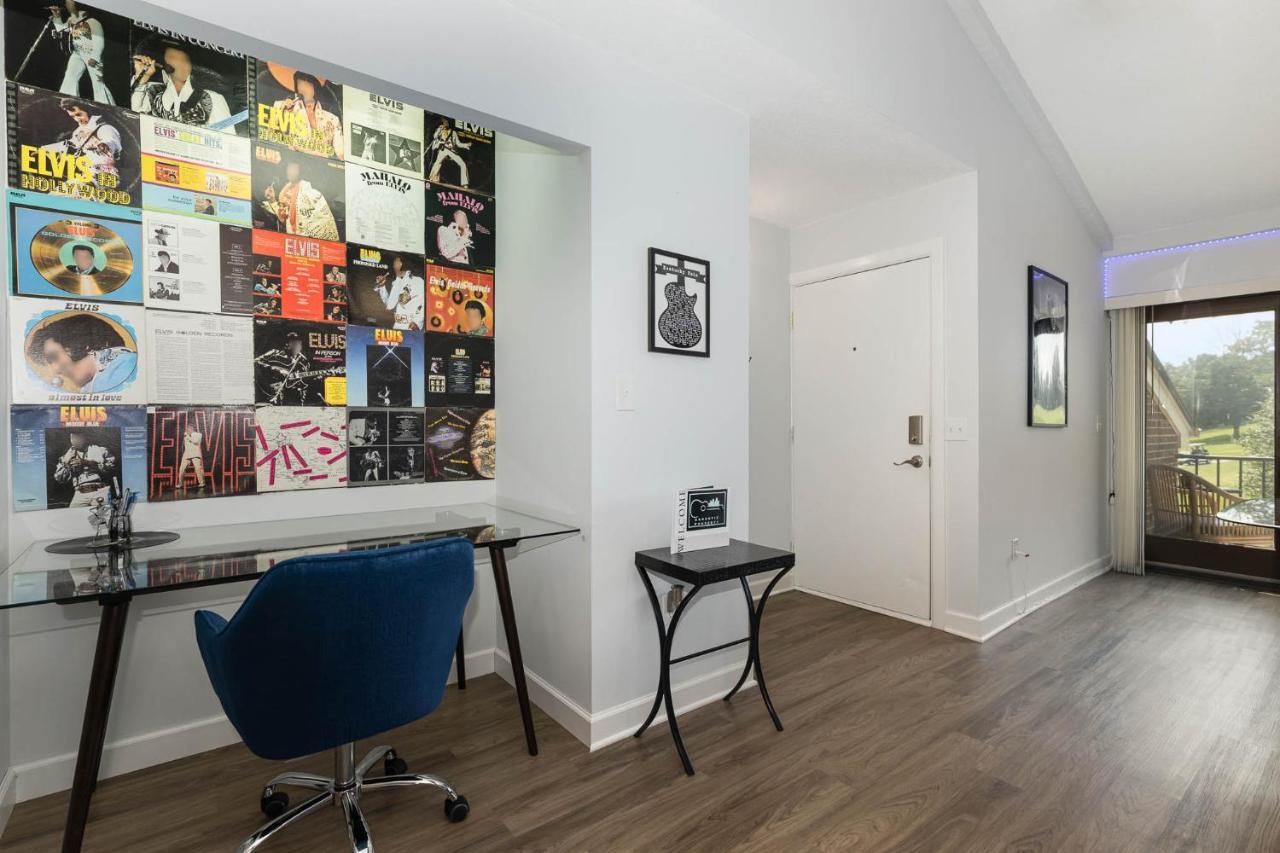 Large, Stunning Elvis Themed Condo,10 Min From Cvg Флоренция Экстерьер фото